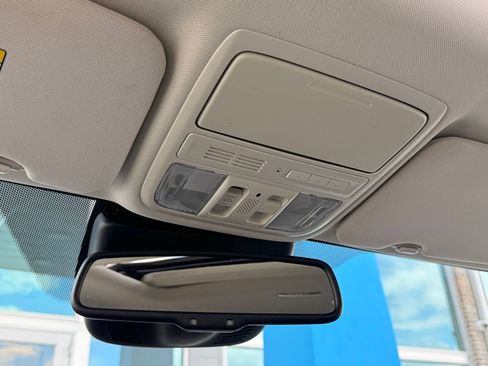Used 2016 Honda CR-V Touring image 37