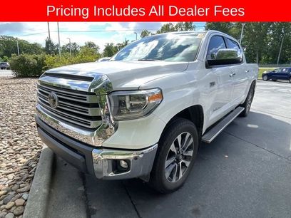 Used 2019 Toyota Tundra Limited w/ Limited Premium Package