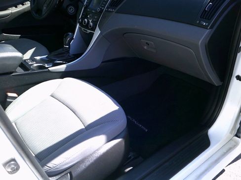 Used 2014 Hyundai Sonata GLS w/ Popular Equipment Group 2 FWD image 11