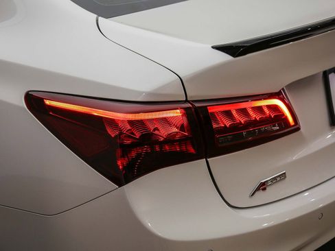 Used 2019 Acura TLX V6 w/ Technology & A-SPEC Pkg AWD/4WD image 11