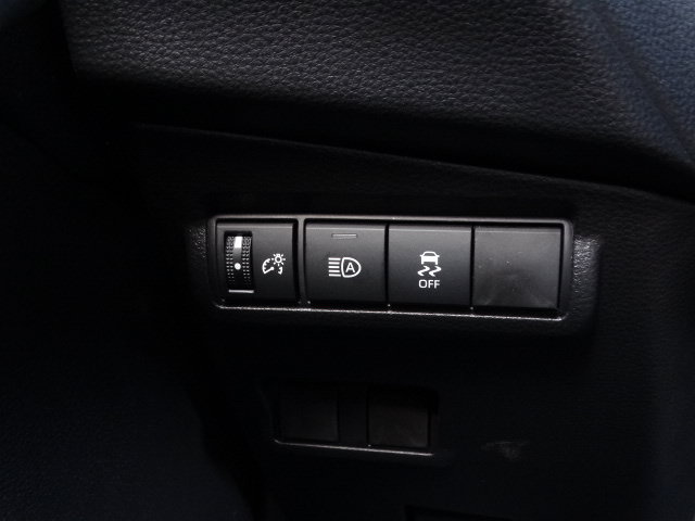 New 2026 Toyota Corolla Cross LE FWD image 29
