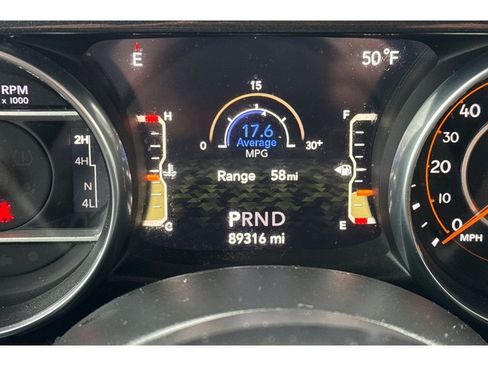 Used 2020 Jeep Wrangler Sport image 28