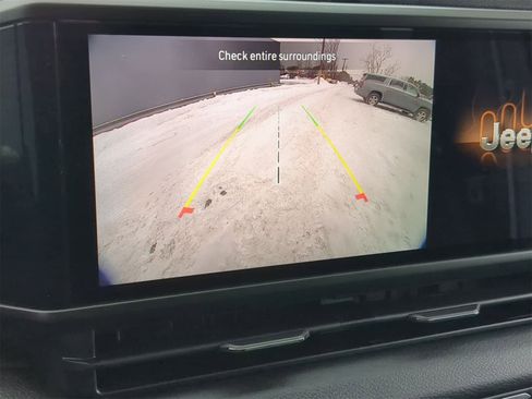 Used 2026 Jeep Wrangler Sport image 34