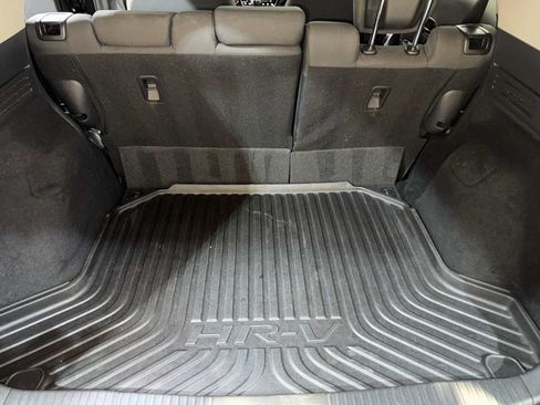 Used 2022 Honda HR-V EX image 14