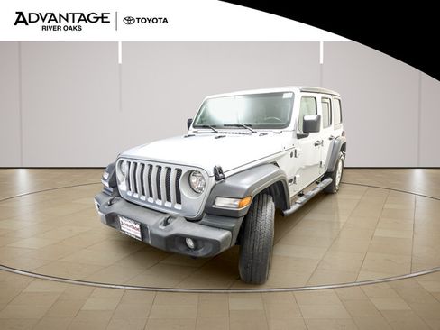 Used 2023 Jeep Wrangler Unlimited Sport AWD/4WD image 4