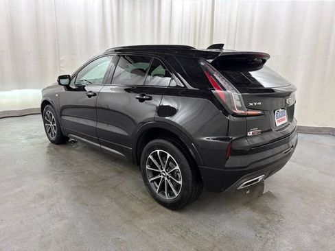 Used 2024 Cadillac XT4 Sport AWD/4WD image 4