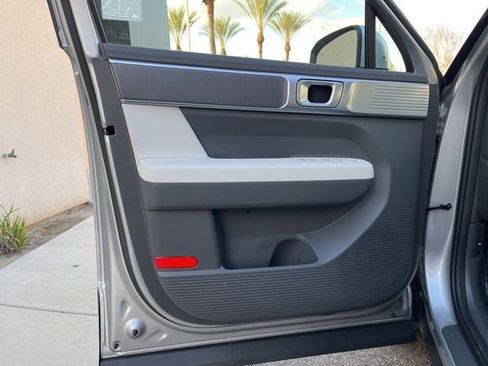 New 2026 Hyundai Santa Fe SE image 7