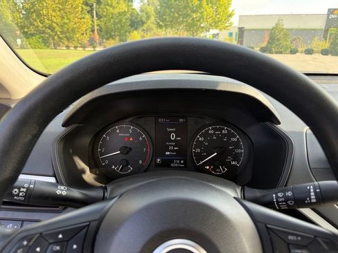 Certified 2025 Nissan Altima 2.5 S FWD image 17