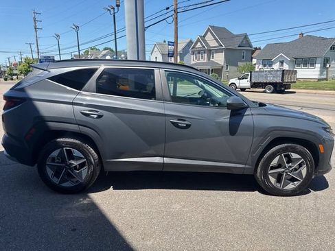Used 2025 Hyundai Tucson SEL AWD/4WD image 5