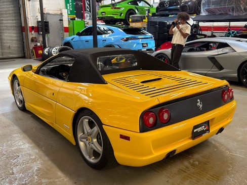 Used 1995 Ferrari F355 Spider RWD image 36