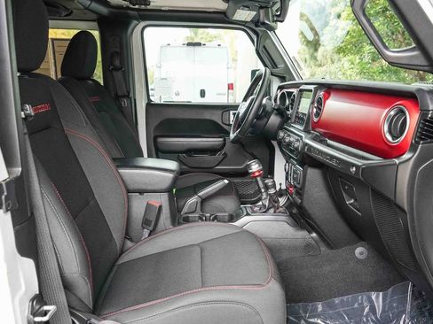 Used 2020 Jeep Wrangler Rubicon AWD/4WD image 15