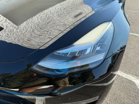 Used 2018 Tesla Model 3 Long Range image 10