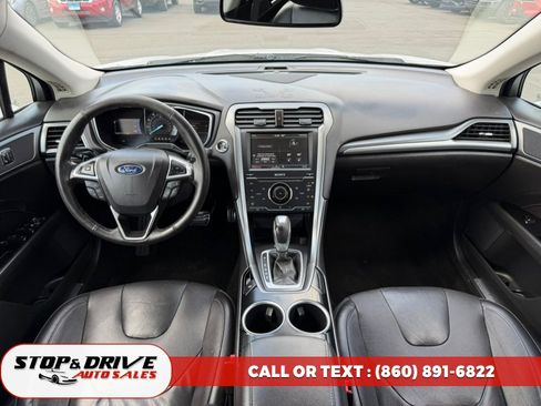 Used 2013 Ford Fusion Titanium w/ Titanium Driver Assist Pkg FWD image 10