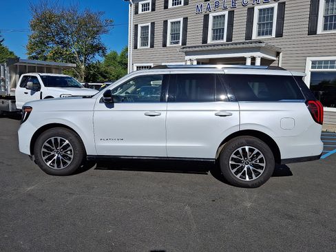 Certified 2025 Ford Expedition Platinum AWD/4WD image 8