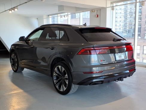 Used 2025 Audi Q8 Premium Plus w/ Premium Plus Package image 6