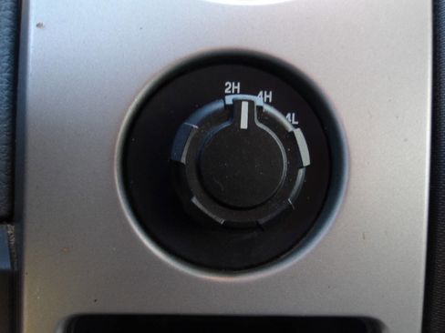 Used 2013 Ford F150 XLT AWD/4WD image 15