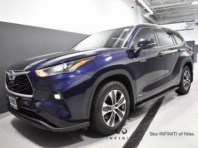 Used 2021 Toyota Highlander XLE