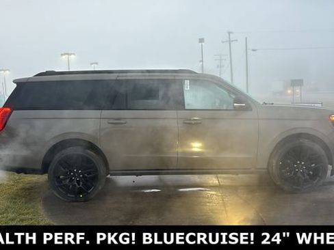 New 2026 Ford Expedition Max Platinum w/ Stealth Performance Package AWD/4WD image 25