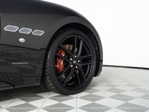 Used 2018 Maserati GranTurismo MC RWD image 24
