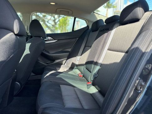 Used 2016 Nissan Maxima 3.5 S image 11