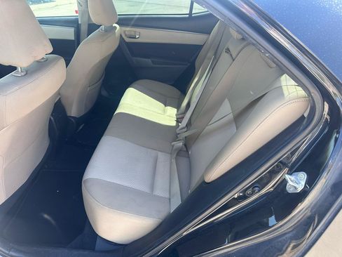 Used 2016 Toyota Corolla LE FWD image 10