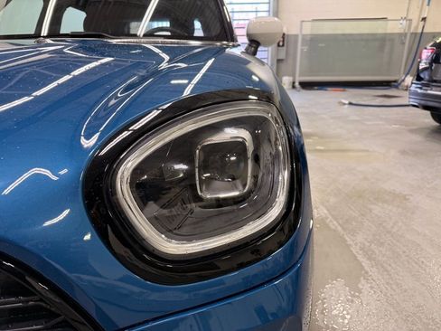 Certified 2023 MINI Cooper Countryman S w/ Signature Upholstery Package image 9