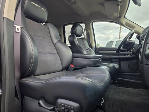 Used 2005 Dodge Ram 1500 Truck 2WD Quad Cab image 15