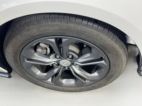 Used 2023 Honda Accord EX image 29