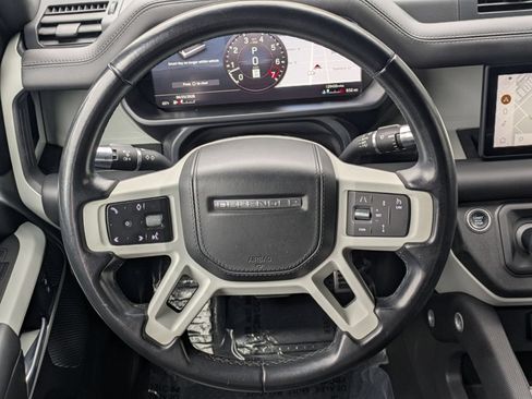 Used 2022 Land Rover Defender 110 X-Dynamic HSE AWD/4WD image 17
