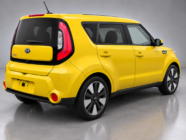 Used 2015 Kia Soul ! w/ Sun & Sound Package FWD image 13