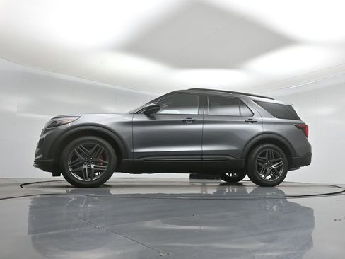 New 2026 Ford Explorer ST-Line RWD image 53