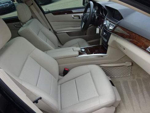 Used 2014 Mercedes-Benz E 350 Sedan image 11