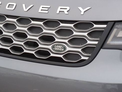 New 2026 Land Rover Discovery Limited Edition image 11