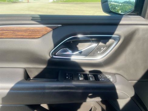 Used 2021 Chevrolet Tahoe High Country AWD/4WD image 14