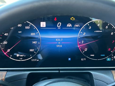 Certified 2024 Mercedes-Benz CLE 300 4MATIC Coupe image 20