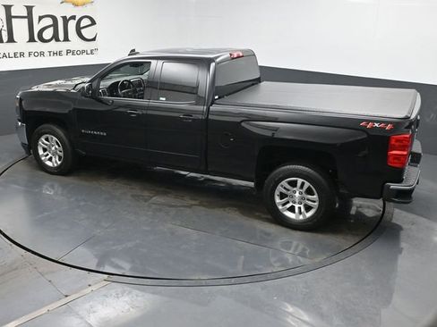 Used 2018 Chevrolet Silverado 1500 LT w/ All Star Edition image 38