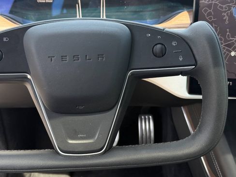 Used 2022 Tesla Model S AWD/4WD image 17