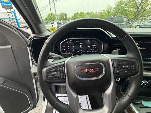 Used 2025 GMC Sierra 1500 Elevation AWD/4WD image 11