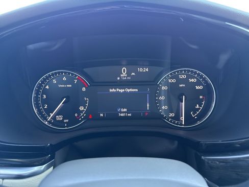 Used 2022 Cadillac XT6 Premium Luxury image 21