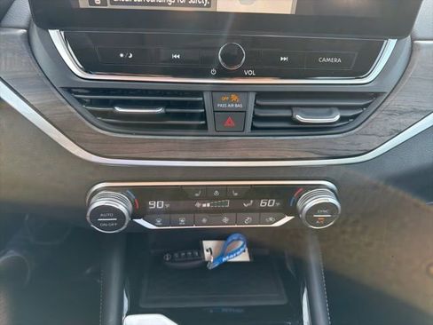 Used 2024 Nissan Altima 2.5 SL image 27