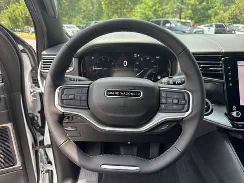 New 2026 Jeep Grand Wagoneer Limited AWD/4WD image 24