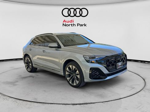 Used 2024 Audi Q8 Premium Plus AWD/4WD image 7