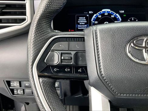 Used 2024 Toyota Tundra Platinum AWD/4WD image 19