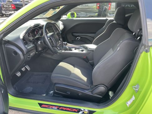 Used 2019 Dodge Challenger R/T Scat Pack RWD image 15