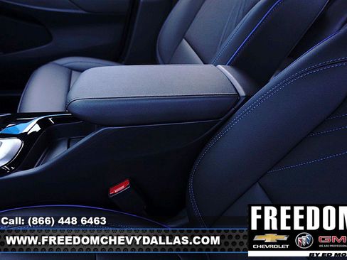 New 2026 Buick Envista Sport Touring image 32