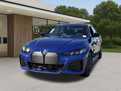 New 2026 BMW i4 eDrive40 w/ M Sport Package image 3