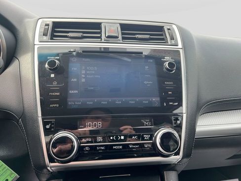 Used 2019 Subaru Outback 2.5i Premium image 22