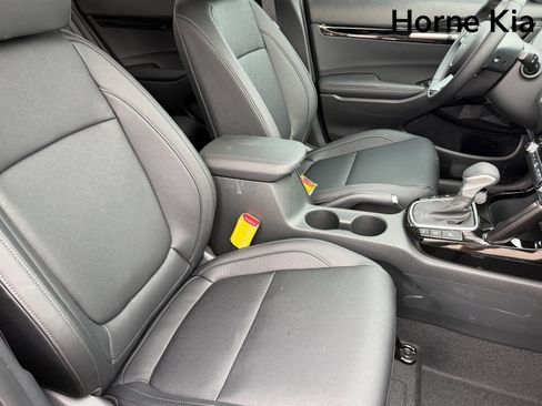 New 2026 Kia Seltos EX image 9