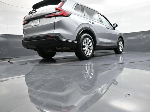Used 2024 Honda CR-V LX image 29