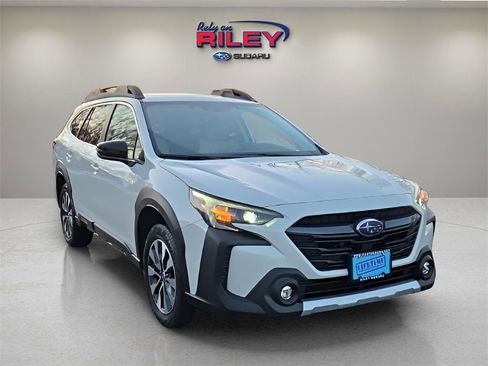 Certified 2023 Subaru Outback Limited image 7